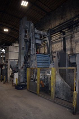 Raupenbandstrahlanlage G&F WST18