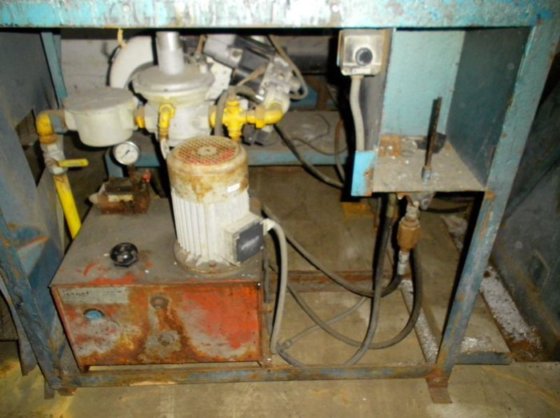 アルミ溶解炉、ガス、傾斜可能、315 kg、MORGAN製