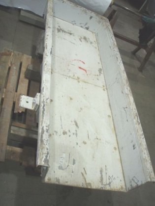 2008 磁性振动输送机，1700 毫米 x 510