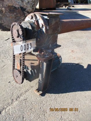 计量螺杆直径 100 毫米