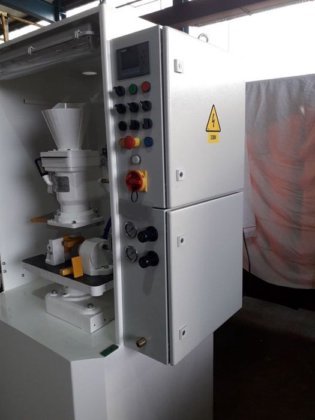 RÖPER H 1 经过大修和现代化改造，配备机舱