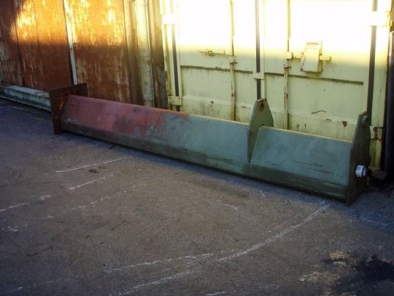 秤盘上的橡胶皮带运输车，宽度 1000 毫米