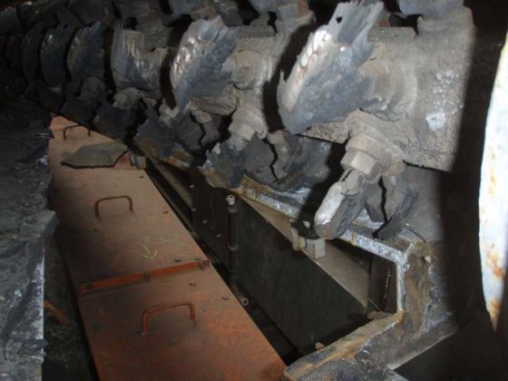 1999 仅混合螺杆呋喃，± 40 吨/小时