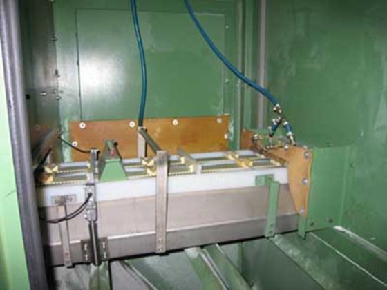 小型部品用自動サンドブラスト機, GLÄSNER, 新品