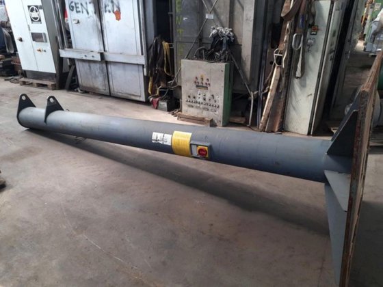 VETTER 500 千克柱式回转起重机