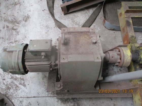 橡胶带输送机 7600mm x 650mm