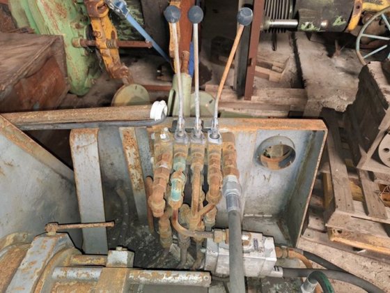 Gravity casting machine, useful dimensions