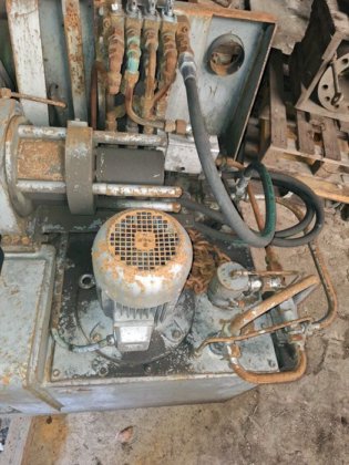 Gravity casting machine, useful dimensions