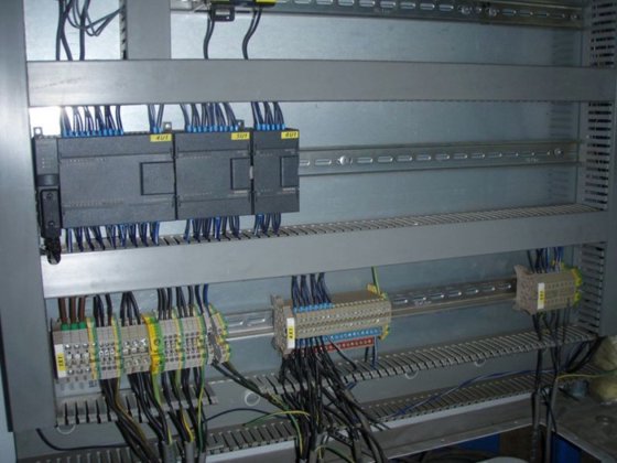 タンブルベルトショットブラスト機の完全オーバーホール 7,5 kW SCHLICK