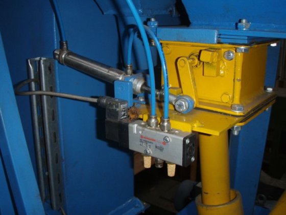 Raupenbandstrahlanlage, generalüberholt, 7,5 kW, Gummi