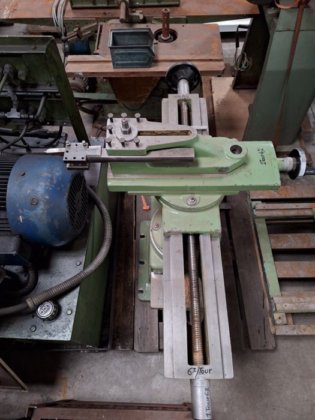 Torno de madera L.A.R.