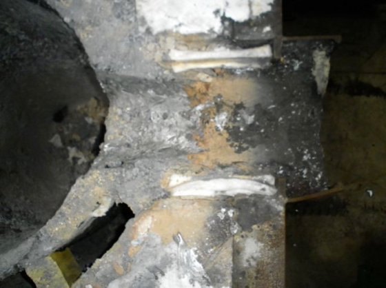 傾斜可能なアルミ溶解炉 MORGAN ± 600 kg、ガス加熱式