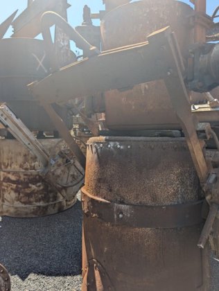 铸造浇桶 8 t，BAILLOT，带油浴齿轮箱