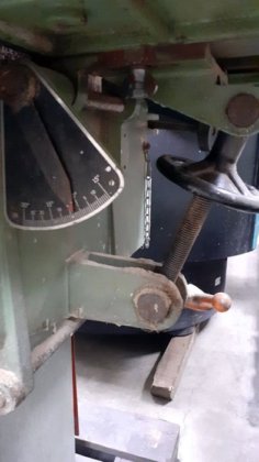 双层砂纸机，圆盘直径 600 毫米