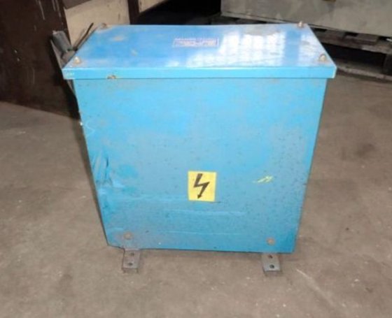 トランス、± 22 kW