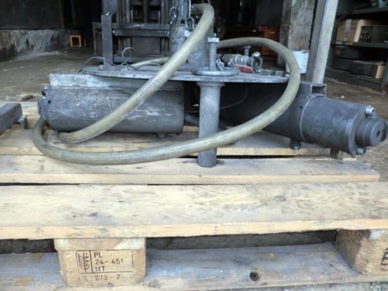 取鍋および炉用加振装置、Ø 600 mm～900 mm