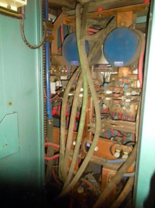 感应炉 INDUCTOTHERM VIP350，500 千克