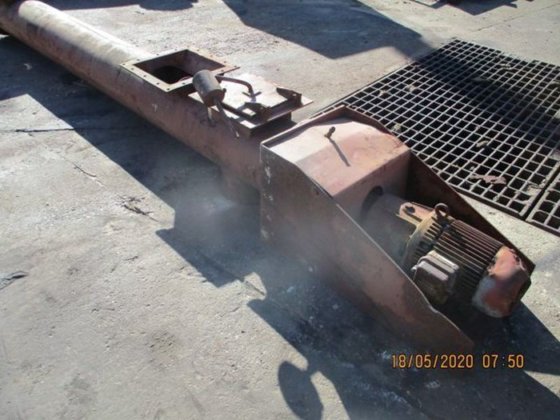 螺旋输送机 ± 2200 毫米 Ø270