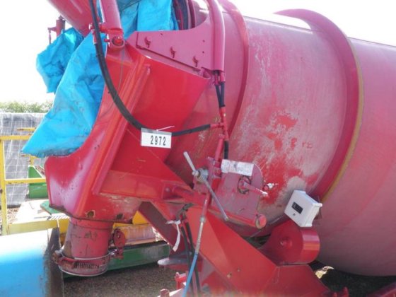 セメントミキサー、± 6 m³