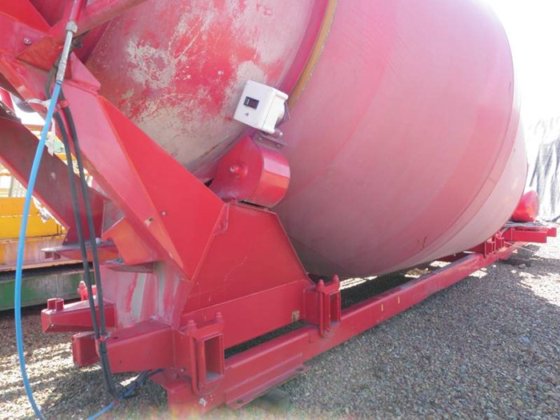 セメントミキサー、± 6 m³