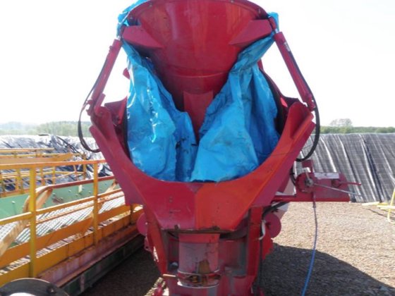 セメントミキサー、± 6 m³