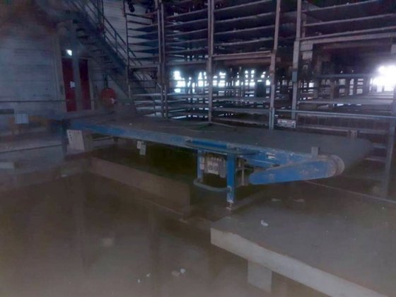 搬送ベルト；長さ6900mm、幅1000mm