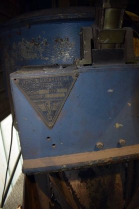 120 升 V&S 型芯砂搅拌机