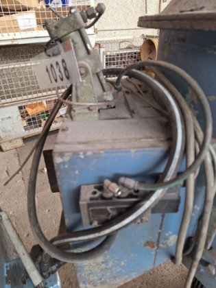 120 升 V&S 型芯砂搅拌机