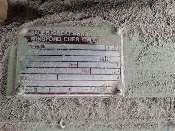 120 升 V&S 型芯砂搅拌机