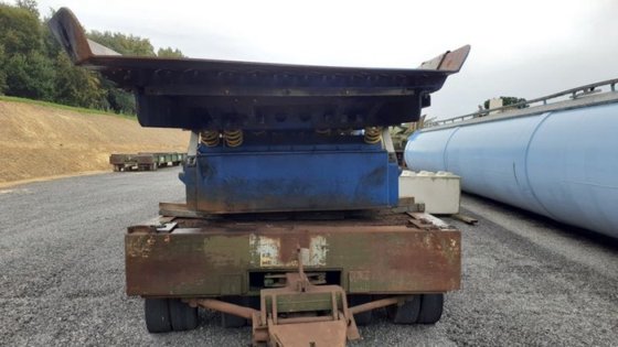 振动输送机 JML 10000mm ×2000mm