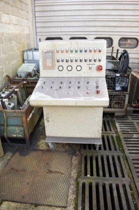 RÖPER H25 全液压射芯机