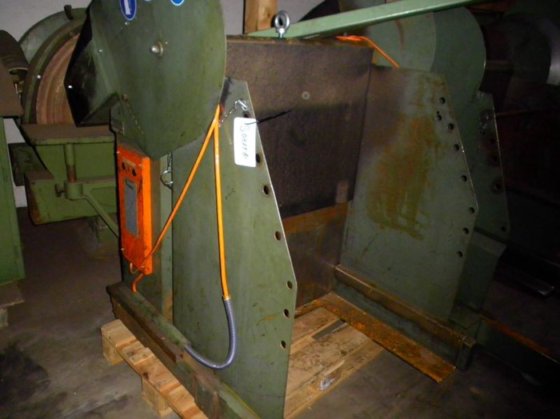 ステーキングボックスABC 1500kg用ハイドロリックタイティング