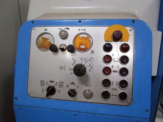 PFAUTER 滚齿机，P900 型