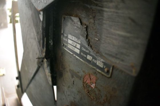 スタッキングボックス用油圧チルト BOSCH 1000kg