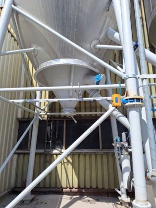 砂サイロ ±43m³