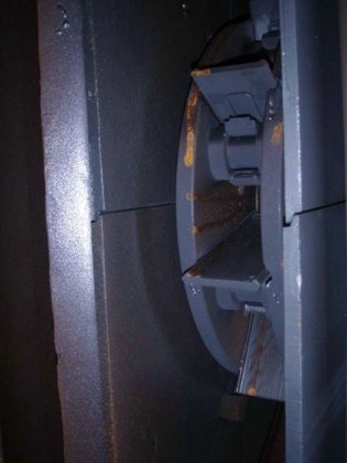 Tumble belt shotblast machine BRÜCK,