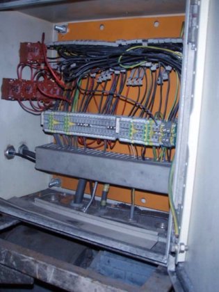 Tumble belt shotblast machine BRÜCK,