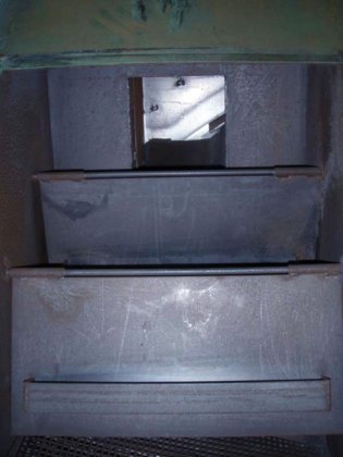 タンブルベルト式ショットブラスト機 BRÜCK, 容量700 kg