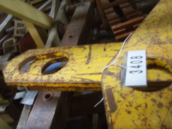 提升梁分 3 部分，1300 毫米，3 吨