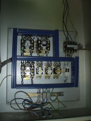 アルミニウム用電気式保持炉、± 300 kg