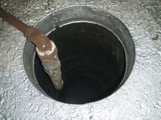 アルミニウム用電気式保持炉、± 300 kg