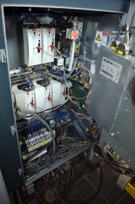 机器人 KUKA ; KR240-2 2000