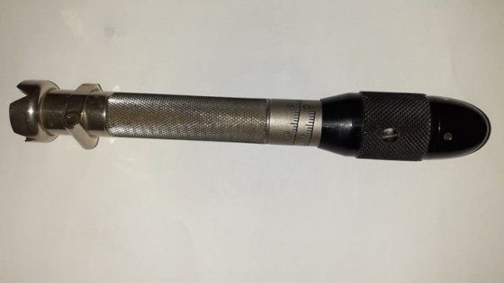 电子划痕硬度计 GF