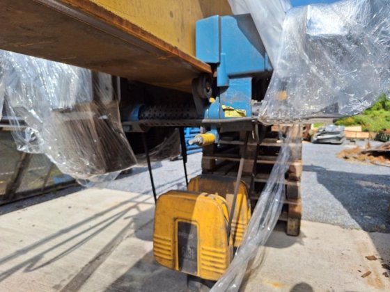 2006 DEMAG 6.3 吨桥式起重机；长度：10850 毫米