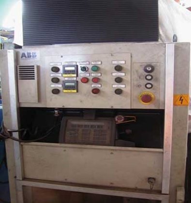 研削ロボットABB、アーム長2500mm