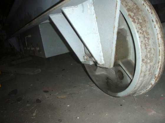 轨道电动卡车，20 吨