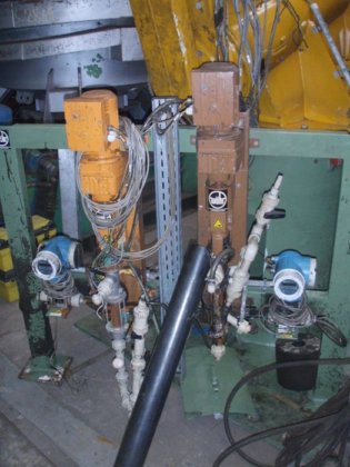 双节臂螺杆式搅拌机 WÖHR，20 吨/小时