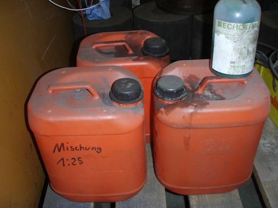 裂纹检测仪，带紫外线灯，盒装