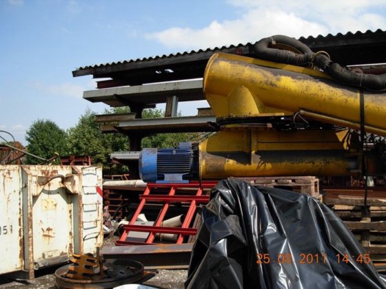 呋喃混砂机铰接臂 15-18 吨/小时 WÖHR