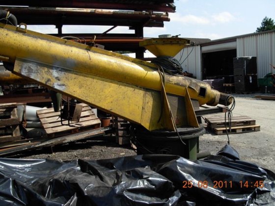 呋喃混砂机铰接臂 15-18 吨/小时 WÖHR